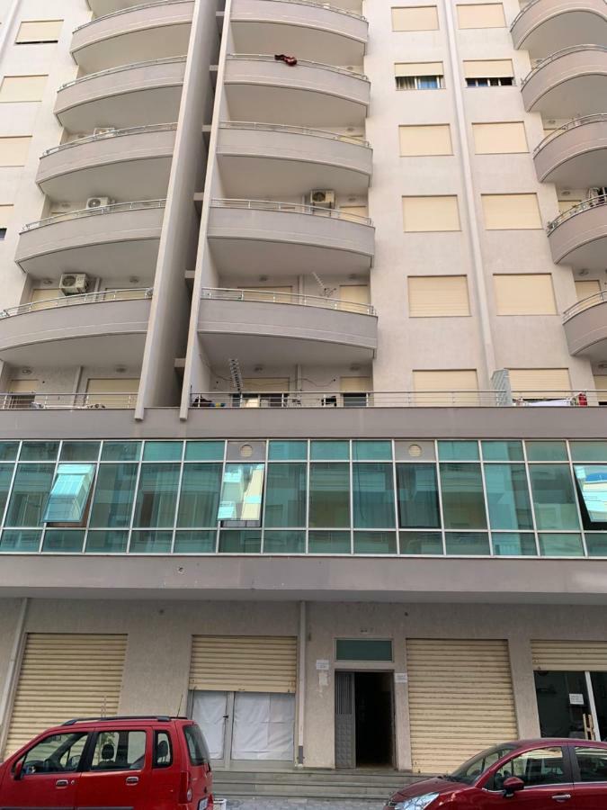 Pearl Seaview Apartment Vlorë エクステリア 写真